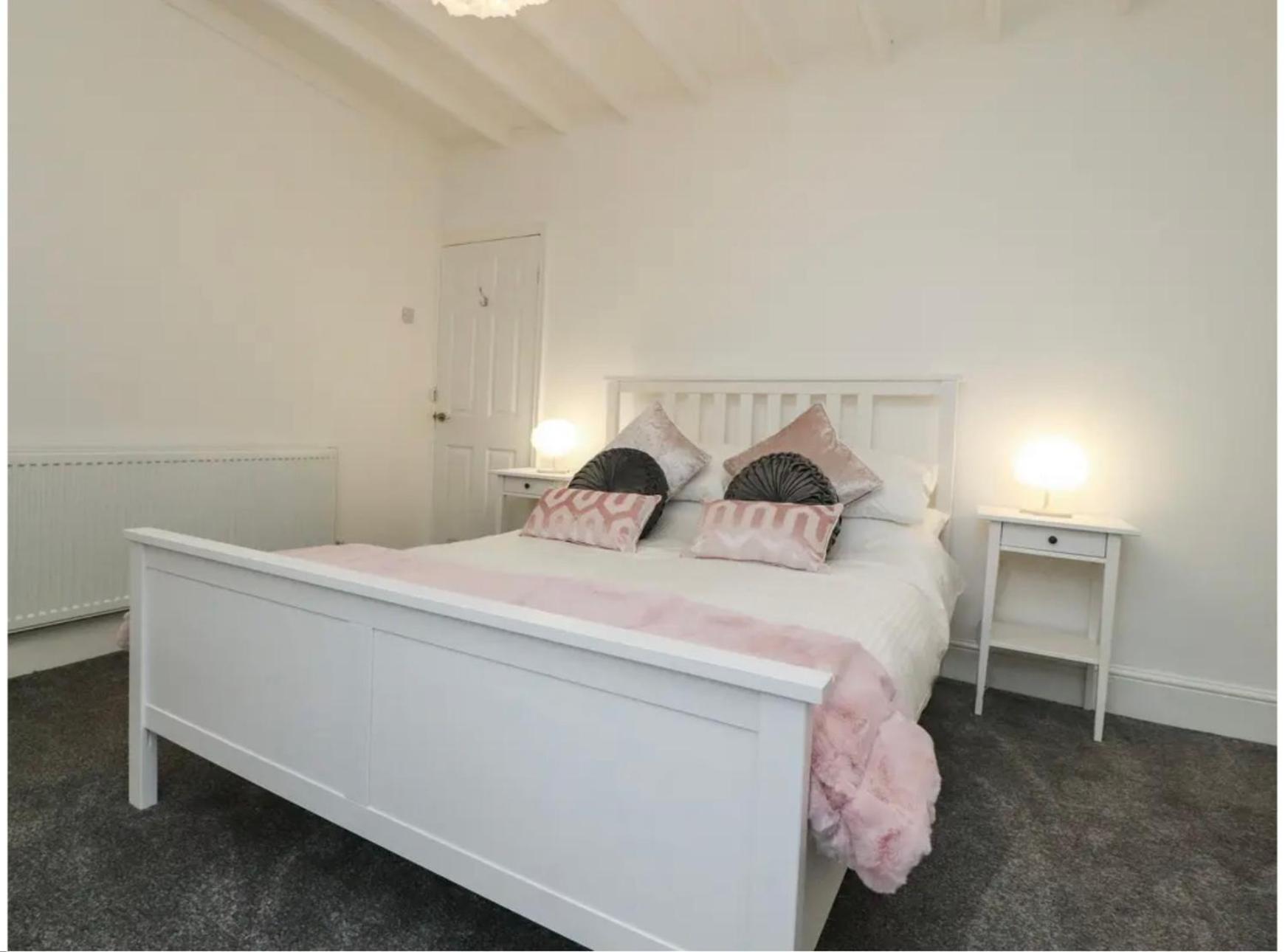 Casa vacanze Kitty - 3 Bedroom - Warm And Welcoming - Sleeps 5 -